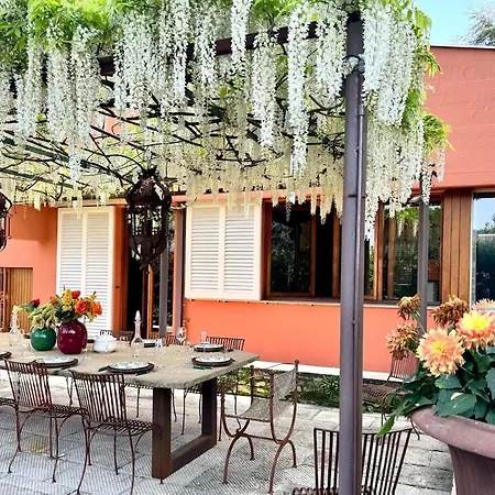 Carlofelice With Swimming Pool, Air Conditioning, Wifi Villa Capannori