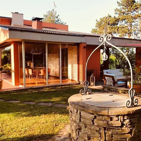 Carlofelice With Swimming Pool, Air Conditioning, Wifi