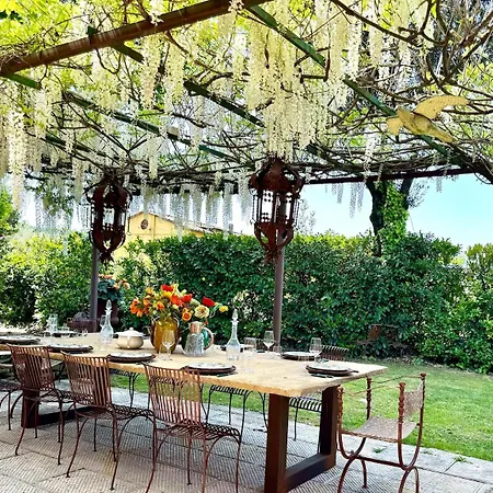 Villa Carlofelice With Swimming Pool, Air Conditioning, Wifi Capannori