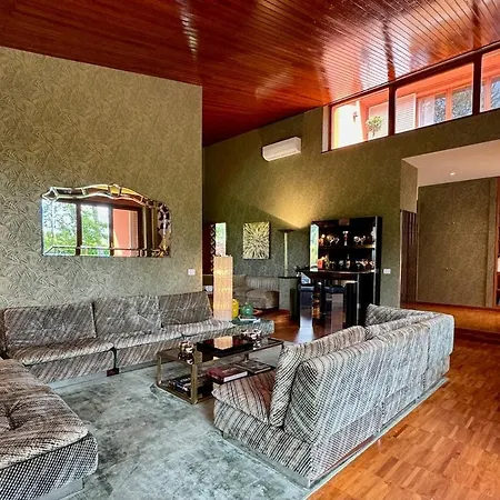 Carlofelice With Swimming Pool, Air Conditioning, Wifi * Capannori